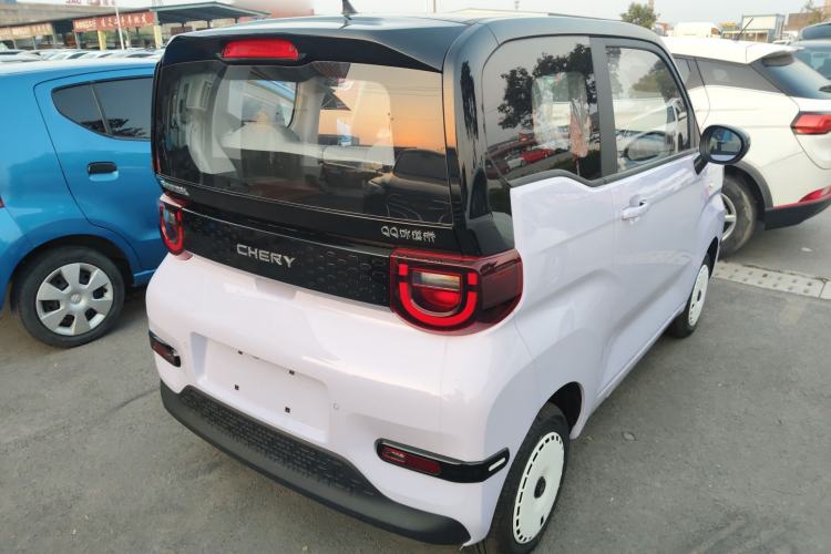 Used Chery QQ Ice Cream 2025 155km Sundae Edition Rear Right 45 Deg