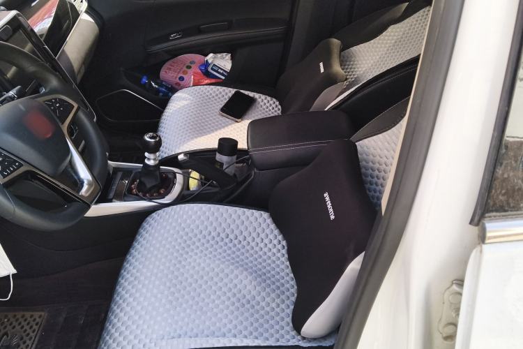 Used BYD Song MAX 2018 1.5T Manual Smart Connect Luxury 6-Seater
