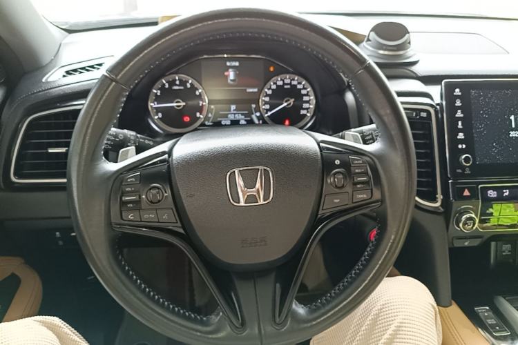 Used Honda UR-V 2020 370TURBO Two-Wheel Drive Luxury Edition
