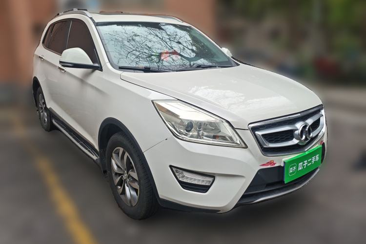 Used BAIC Senova X65 2015 2.0T Automatic Elite Model