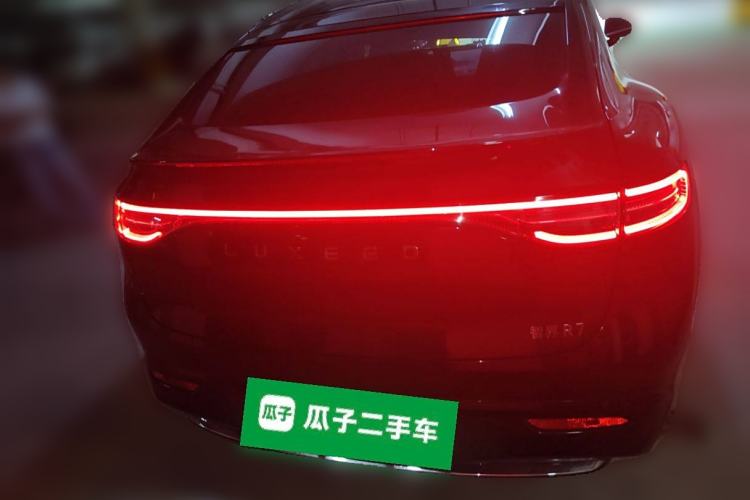 Used Hima Luxeed R7 2025 Extended-Range 251km Pro