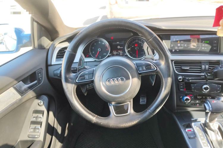 Used Audi A5 2013 Sportback 40 TFSI Steering Wheel
