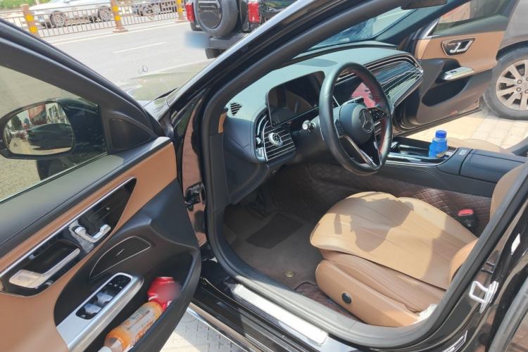 Used Mercedes-Benz E-Class 2024 E 260 L