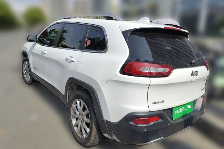 Used Jeep Cherokee 2016 2.4L Superior Edition Rear Left 45 Deg