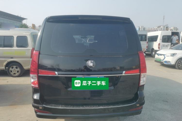 Used FORTHING Lingzhi PLUS 2021 2.0L Manual Comfort Version 7 Seats