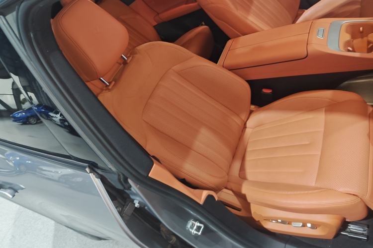 Used ONVO L60 2024 60 kWh Rear-Drive Version