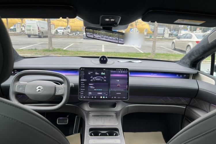 Used Nio ET9 2025 100 kWh
