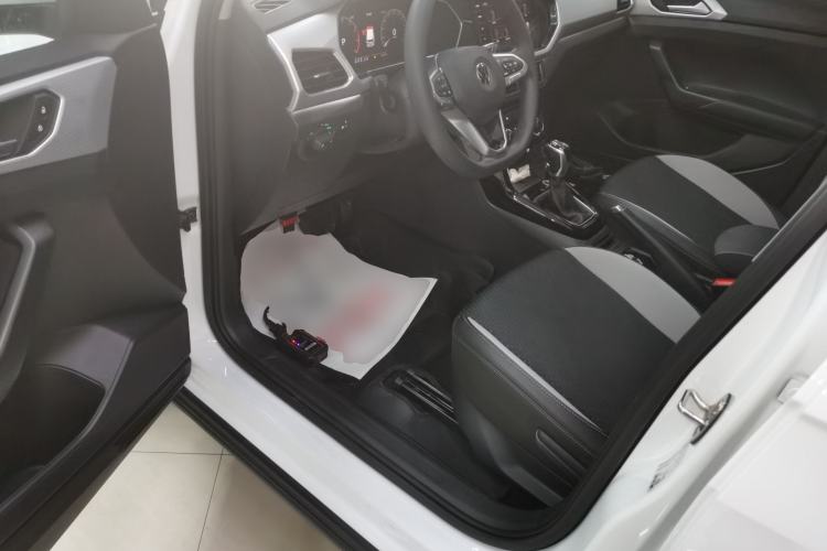 Used Volkswagen Tacqua 2021 1.5L Automatic Yue Zhi Lian Edition Driver Seat