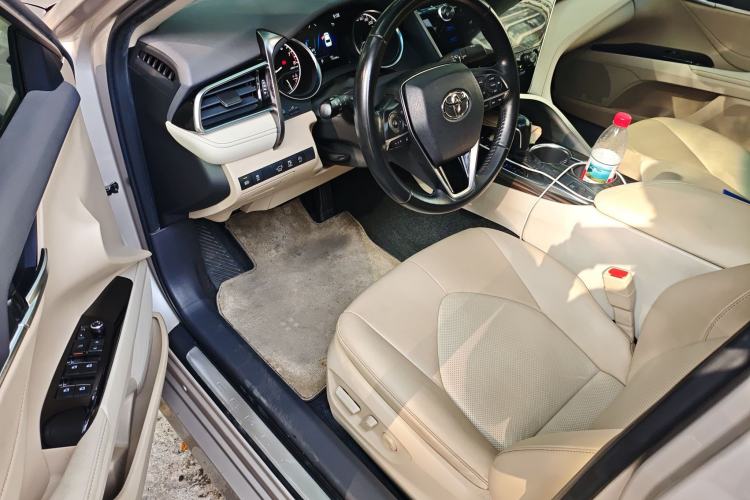 Used Toyota Camry 2019 2.0G Luxury Edition China VI Standard