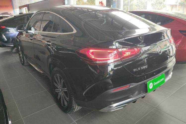 Used Mercedes-Benz GLE 2022 GLE 350 4MATIC Coupe SUV Fashion Model