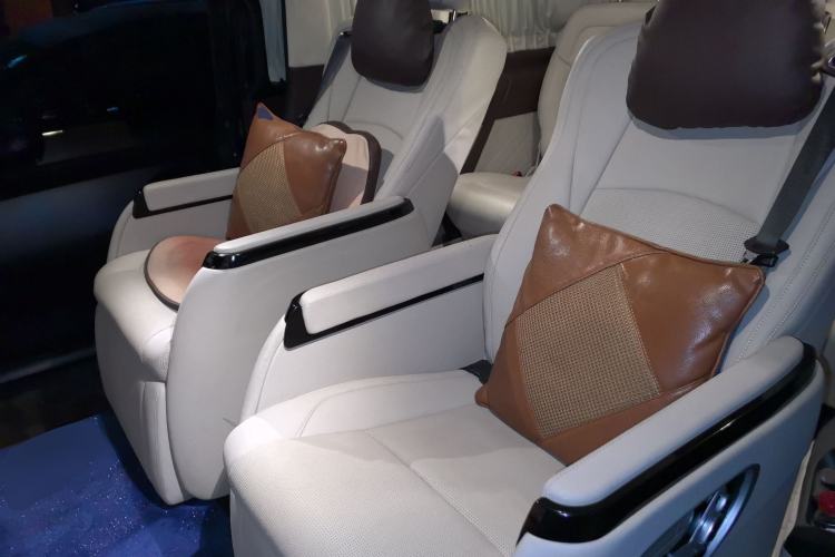 Used Mercedes-Benz Vito 2020 2.0T Business Version 7 Seats
