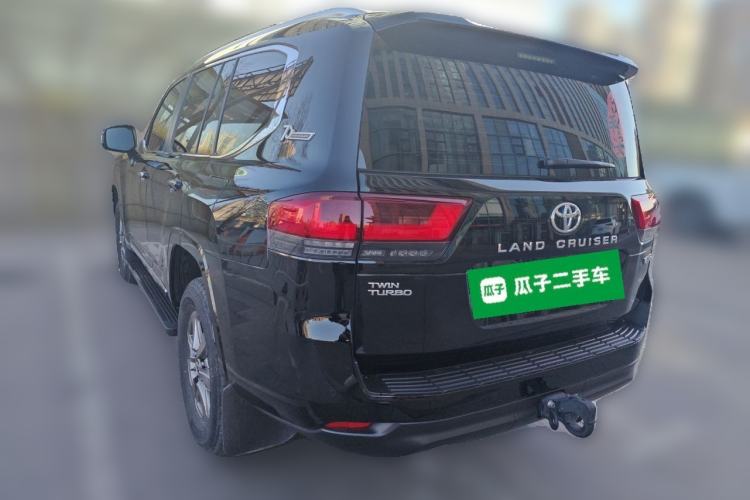 Used Toyota Land Cruiser 