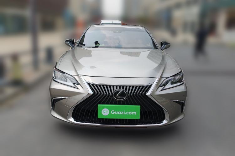 Used Lexus ES 2018 200 Excellence Edition China V Standard