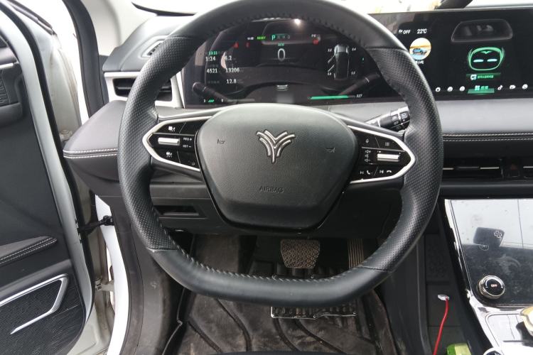 Used NETA U 2022 Zhi400 Pro Ternary Lithium Steering Wheel