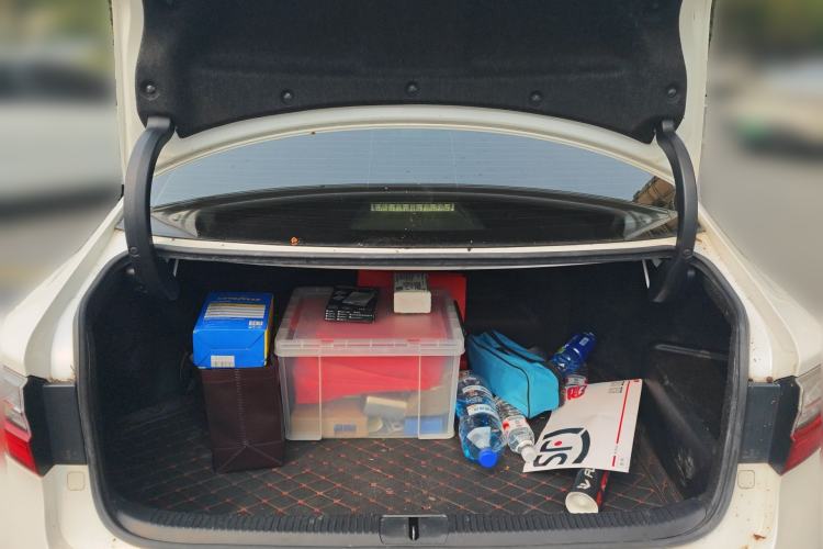 Used Lexus ES 2015 300h Comfort Edition Trunk