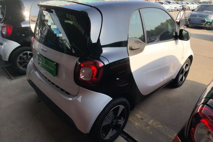 Used smart fortwo 2018 1.0L 52kW Hardtop Passion Edition China V Standard