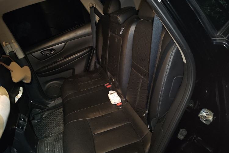 Used Nissan X-Trail 2014 2.0L CVT Comfort Edition 2WD
