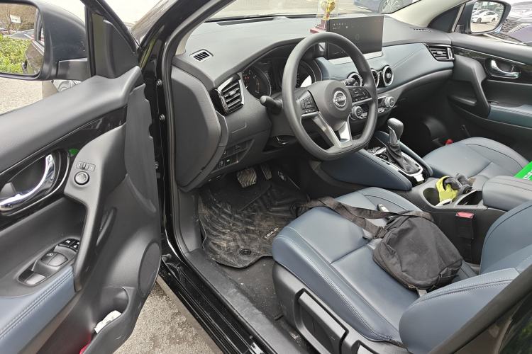 Used Nissan Qashqai 2025 Honor 2.0L CVT XV Genuine Edition