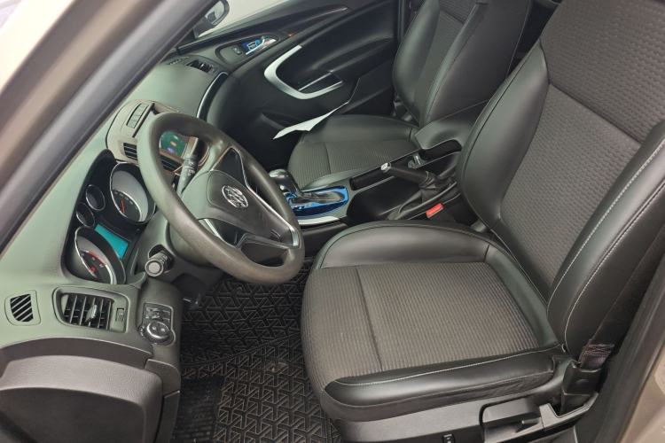 Used Buick Regal 2015 1.6T Leading Technology Model
