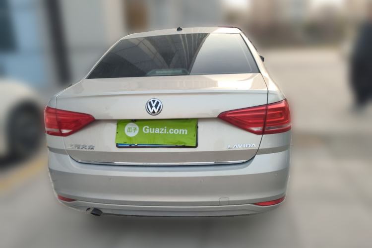 Used Volkswagen Lavida 2017 1.6L Automatic Comfort Edition