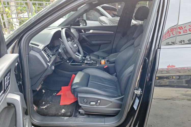 Used Audi Q5L 2024 45 TFSI Luxury Dynamic Model
