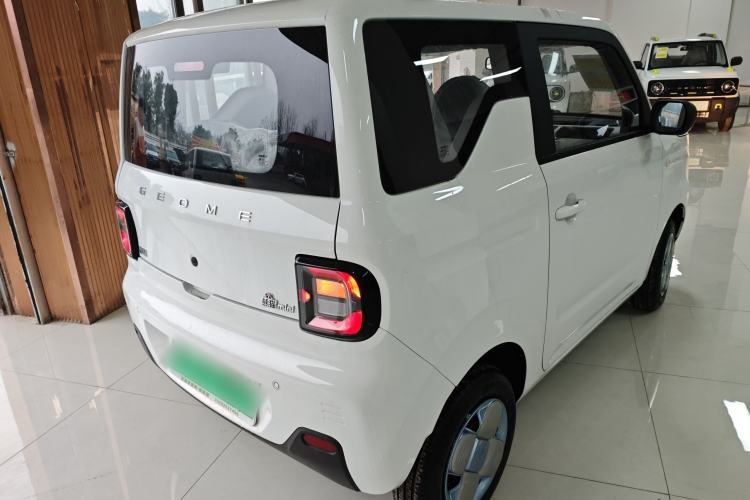 Used Geely Galaxy Panda 2024 Panda Mini 200km Endurance Bear