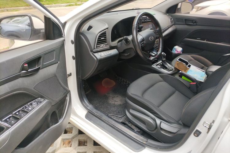 Used Hyundai Elantra (6th Generation / Lingdong) 2018 1.4T Dual-Clutch Xuan Dong · Dynamic Edition Driver Seat