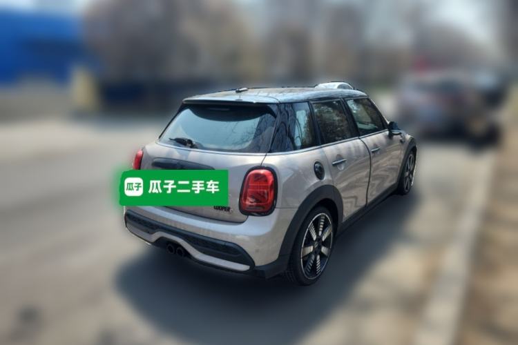 Used MINI 2023 2.0T COOPER S Artist Five-Door Edition Rear Right 45 Deg