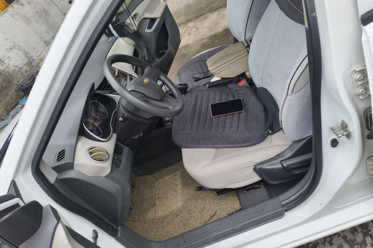 Used Chevrolet Sail 2015 Sail 3 1.3L Manual Ideal Edition Left Front Seat