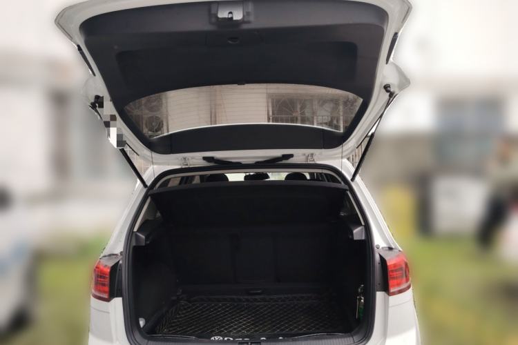 Used Volkswagen Golf Sportsvan 2018 230TSI Automatic Trend Edition Trunk