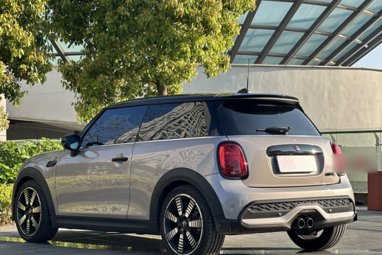 Used MINI 2023 2.0T COOPER S Artist