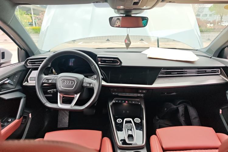 Used Audi A3 2025 A3L Limousine 35TFSI Prestige Edition + Luxury Selection Package Center Console