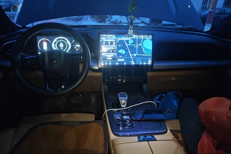 Used GAC Trumpchi ES9 2024 PHEV with 143 km Max