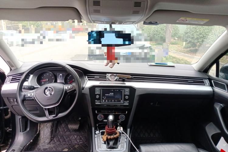 Used Volkswagen Magotan 2018 280TSI DSG Leading Model
