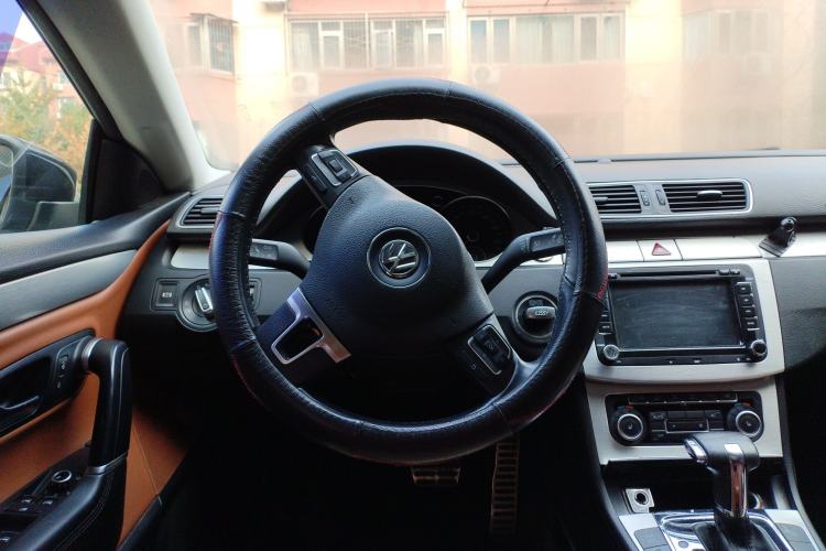 Used Volkswagen FAW-Volkswagen CC 2011 2.0 TSI Luxury Edition Steering Wheel