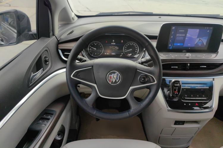 Used Buick GL8 2021 Land Cruiser Executive Class 652T Comfort Model Steering Wheel