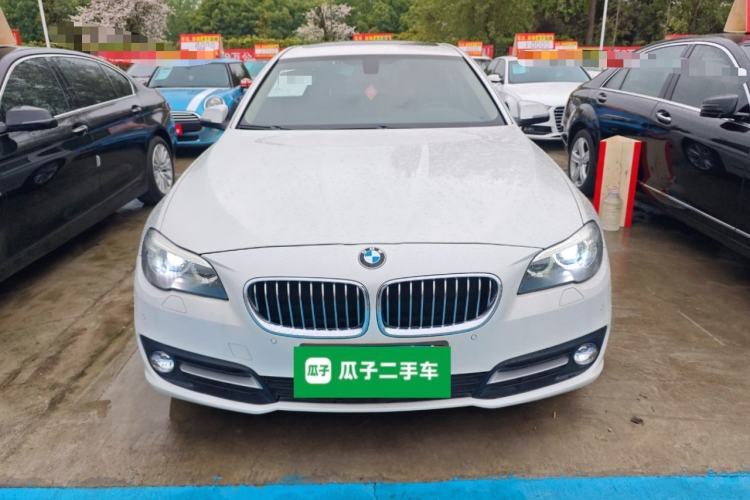 Used BMW 5 Series 2014 520Li Elegant Model
