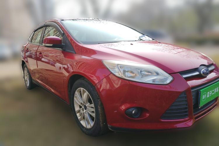 Used Ford Focus 2012 Sedan 1.6L Automatic Comfort Model
