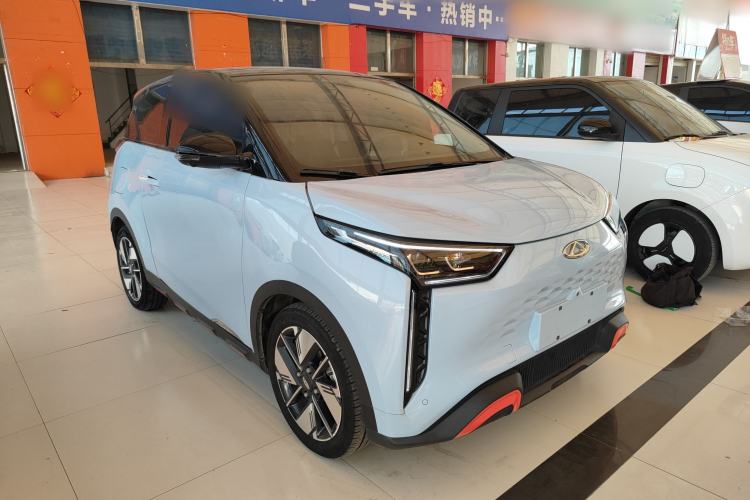 Used Chery New Energy Boundless Pro 2022 301km LingShou Edition Lithium Iron Phosphate Front Right 45 Deg