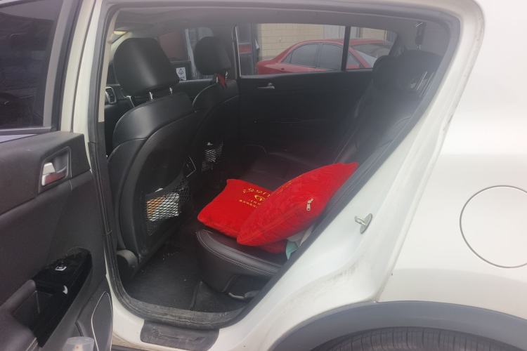 Used Kia KX5 2016 1.6T Automatic Two-Wheel Drive DLX Left Rear Seat