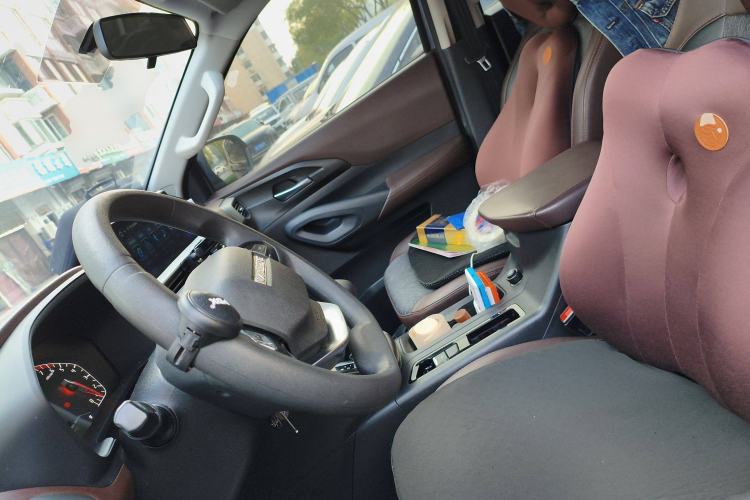 Used CHANGAN KAICHENG F70 2021 2.4T Gasoline Automatic 4x4 Luxury Version Standard Wheelbase 4K22D4T Left Front Seat