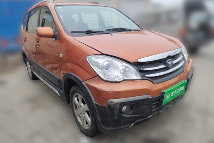 Used FAW Senya S80 2011 1.5L Manual 5-Seater Luxury Model Front Right 45 Deg