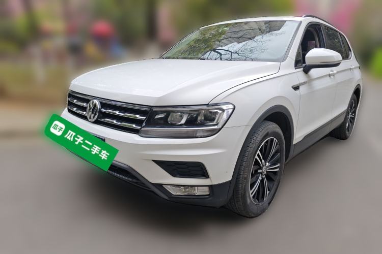 Used Volkswagen Tiguan L 2020 330TSI Automatic Two-Wheel Drive Luxury Edition China VI Standard