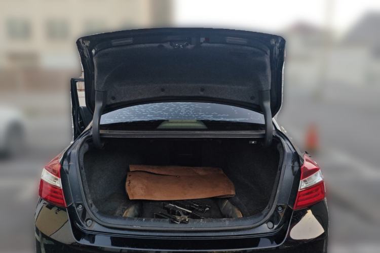 Used Honda Accord 2016 2.0L Comfort Edition Trunk