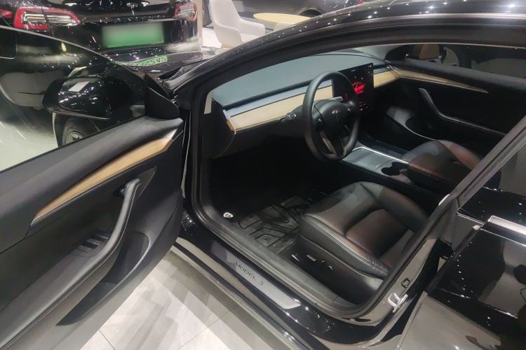 Used Tesla Model 3 2022 Rear-Wheel-Drive Version
