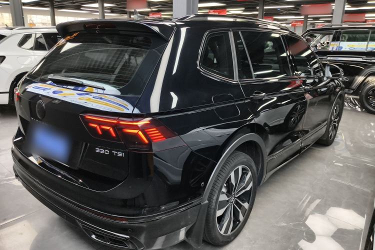 Used Volkswagen Tiguan L 2023 330TSI Automatic Two-Wheel Drive R-Line Flagship Edition Rear Right 45 Deg