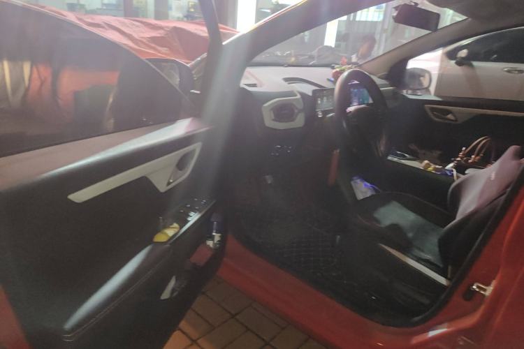 Used SOL E10X 2021 302 km Range Luxury Version 30.2 kWh