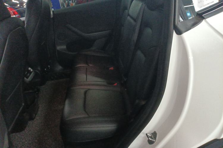 Used Tesla Model Y 2021 Long-Range All-Wheel-Drive Version
