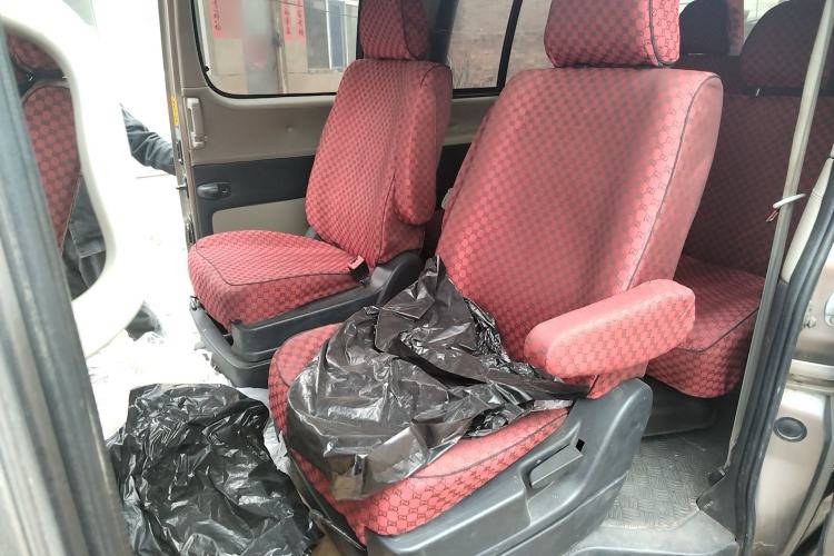 Used Jinbei Grace 2015 2.0L Classic Edition Standard Model Long Wheelbase 7/9 Seats Left Rear Seat