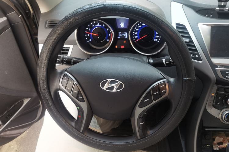 Used Hyundai Elantra (5th Generation / Langdong) 2016 1.6L Automatic Prestige Model
